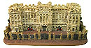 Buckingham Palace Miniature Replica, 4L