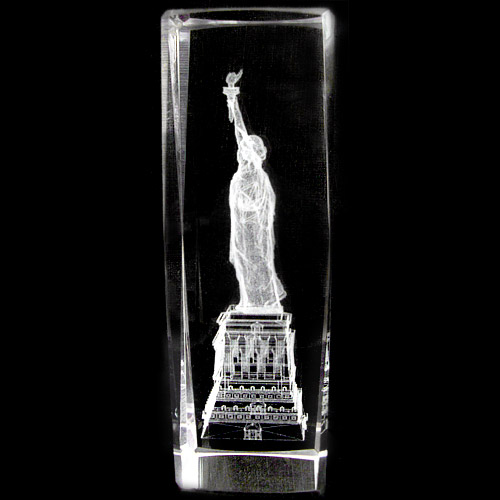Crystal Paperweight with Statue of Liberty Engraving, 6H, photo-1