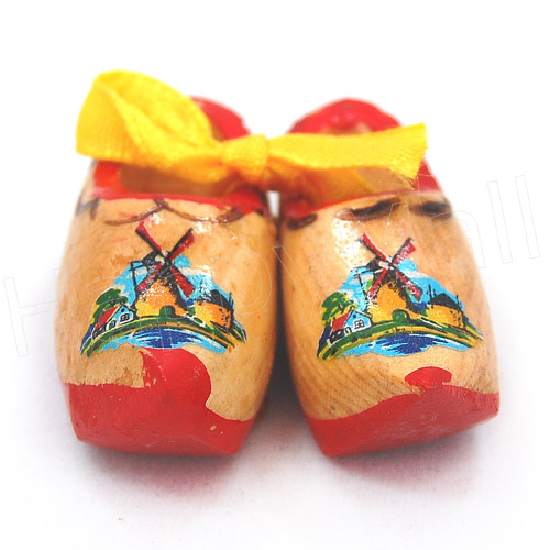 1.75L Mini Dutch Wooden Clogs