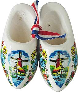 2.5 Wooden Clog Shoes, White