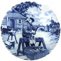 Delft Blue Decorative Plate - Clog Maker 9.5D