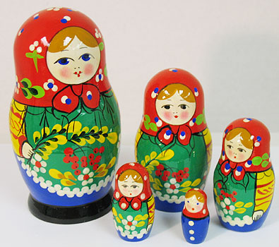 5 Doll Set 5 Nesting Dolls, Traditional