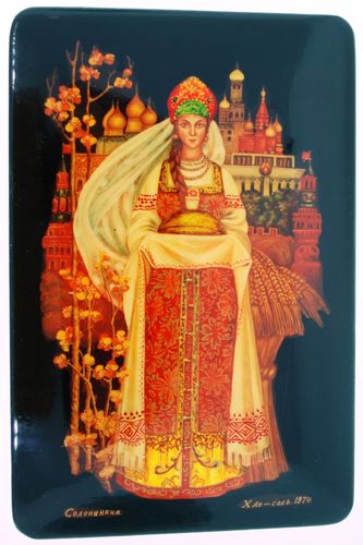 Russian Lacquer Box - Queen/Castle, 5-1/3L