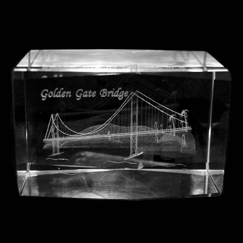 Crystal Paperweight with Golden Gate Bridge Engraving, 3L